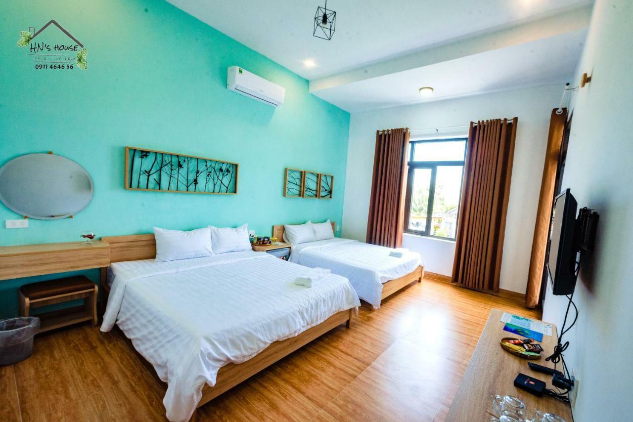 Отель Hoang Ngoc'S House Туихоа Экстерьер фото